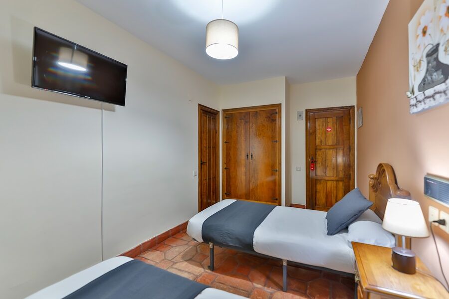 Hostal Alfonso XI Guadalupe  Kültér fotó